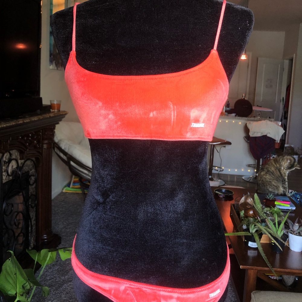 Coral TRIANGL Velvet Bikini